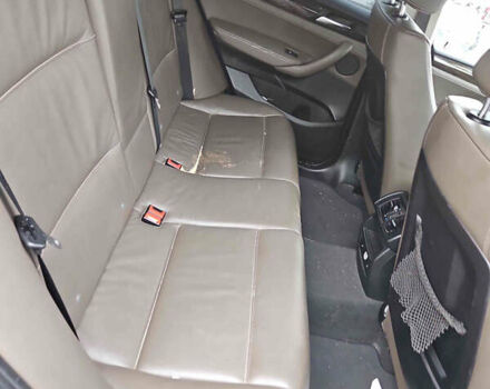 Синий БМВ Х3, объемом двигателя 2 л и пробегом 220 тыс. км за 2400 $, фото 5 на Automoto.ua