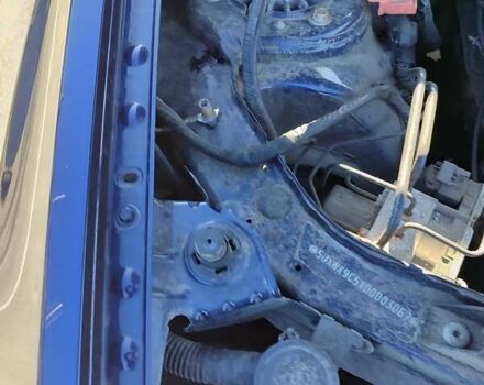 Синій БМВ Х3, об'ємом двигуна 2 л та пробігом 273 тис. км за 15200 $, фото 30 на Automoto.ua