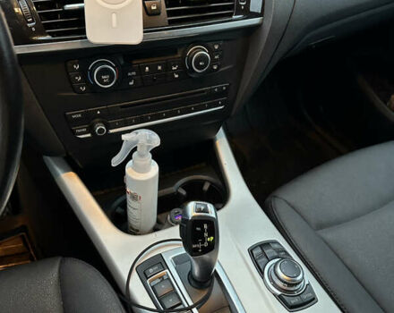 Синий БМВ Х3, объемом двигателя 2 л и пробегом 110 тыс. км за 18600 $, фото 4 на Automoto.ua