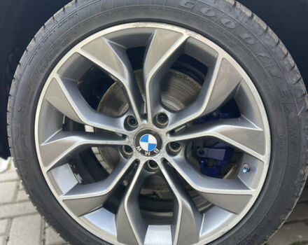 Синий БМВ Х3, объемом двигателя 2 л и пробегом 190 тыс. км за 15900 $, фото 3 на Automoto.ua