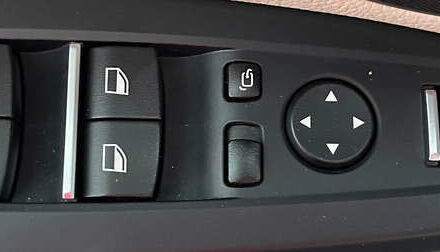 Синій БМВ Х3, об'ємом двигуна 2 л та пробігом 194 тис. км за 19950 $, фото 40 на Automoto.ua