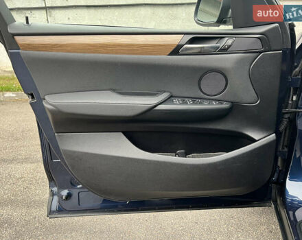 Синий БМВ Х3, объемом двигателя 2 л и пробегом 251 тыс. км за 16800 $, фото 8 на Automoto.ua