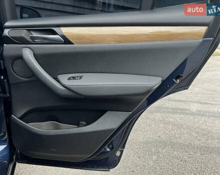 Синий БМВ Х3, объемом двигателя 2 л и пробегом 251 тыс. км за 16800 $, фото 26 на Automoto.ua