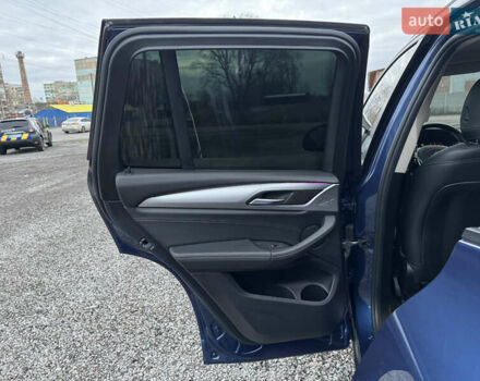 Синій БМВ Х3, об'ємом двигуна 2 л та пробігом 142 тис. км за 29300 $, фото 40 на Automoto.ua