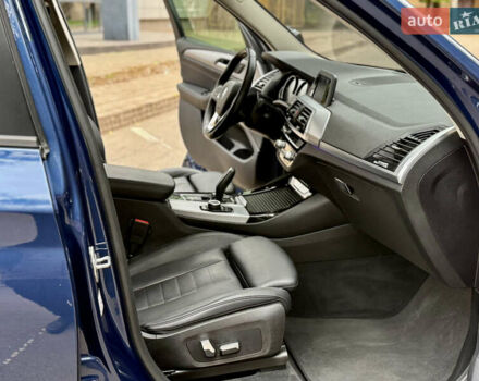 Синій БМВ Х3, об'ємом двигуна 2 л та пробігом 140 тис. км за 29900 $, фото 44 на Automoto.ua