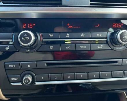 Синий БМВ Х3, объемом двигателя 2 л и пробегом 66 тыс. км за 12800 $, фото 10 на Automoto.ua