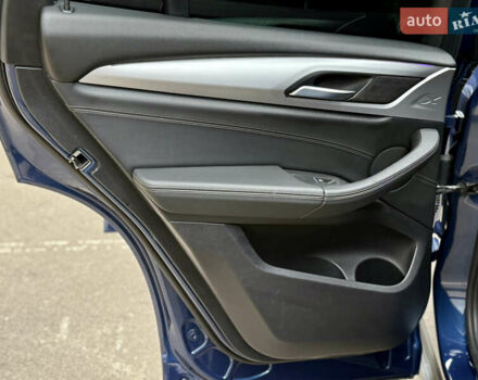 Синій БМВ Х3, об'ємом двигуна 2 л та пробігом 140 тис. км за 29900 $, фото 41 на Automoto.ua