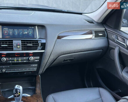 Синий БМВ Х3, объемом двигателя 2 л и пробегом 143 тыс. км за 19500 $, фото 25 на Automoto.ua