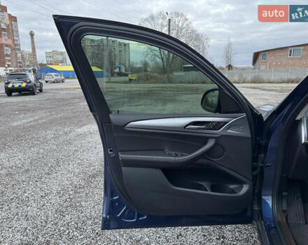 Синій БМВ Х3, об'ємом двигуна 2 л та пробігом 142 тис. км за 29300 $, фото 38 на Automoto.ua