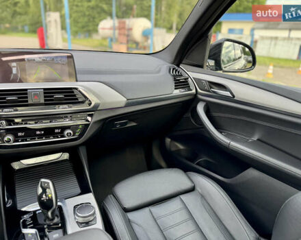 Синий БМВ Х3, объемом двигателя 2 л и пробегом 252 тыс. км за 22500 $, фото 43 на Automoto.ua