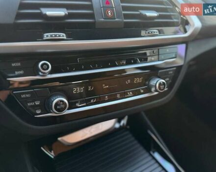 Синий БМВ Х3, объемом двигателя 2 л и пробегом 74 тыс. км за 25900 $, фото 22 на Automoto.ua