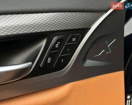 Синий БМВ Х3, объемом двигателя 3 л и пробегом 110 тыс. км за 36990 $, фото 33 на Automoto.ua