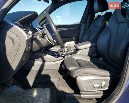 Синій БМВ Х3, об'ємом двигуна 2 л та пробігом 104 тис. км за 8500 $, фото 6 на Automoto.ua
