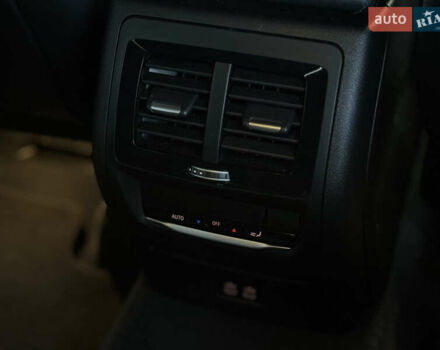 Синий БМВ Х3, объемом двигателя 2 л и пробегом 94 тыс. км за 36499 $, фото 22 на Automoto.ua