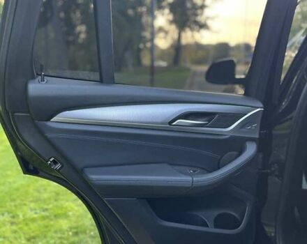 Синій БМВ Х3, об'ємом двигуна 2 л та пробігом 43 тис. км за 44500 $, фото 3 на Automoto.ua