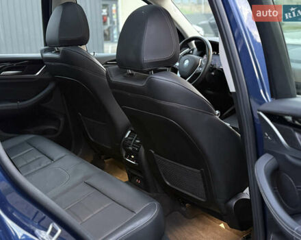 Синій БМВ Х3, об'ємом двигуна 2 л та пробігом 105 тис. км за 37900 $, фото 40 на Automoto.ua