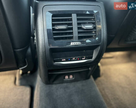 Синій БМВ Х3, об'ємом двигуна 2 л та пробігом 111 тис. км за 48700 $, фото 39 на Automoto.ua