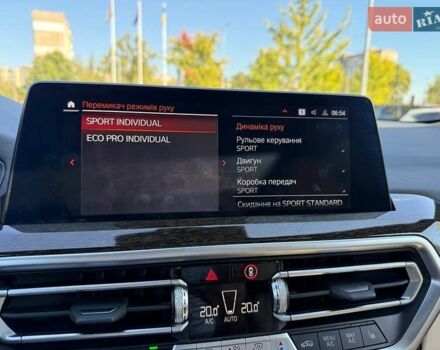 Синій БМВ Х3, об'ємом двигуна 2 л та пробігом 10 тис. км за 39500 $, фото 35 на Automoto.ua