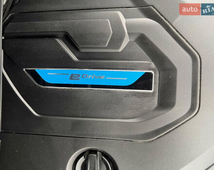 Синій БМВ Х3, об'ємом двигуна 2 л та пробігом 24 тис. км за 52000 $, фото 94 на Automoto.ua