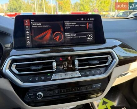 Синій БМВ Х3, об'ємом двигуна 2 л та пробігом 10 тис. км за 39500 $, фото 28 на Automoto.ua