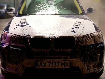 Синій БМВ Х3, об'ємом двигуна 2 л та пробігом 226 тис. км за 13000 $, фото 1 на Automoto.ua