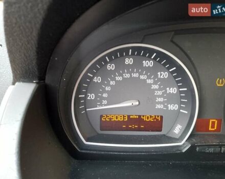 Зеленый БМВ Х3, объемом двигателя 3 л и пробегом 368 тыс. км за 9800 $, фото 6 на Automoto.ua