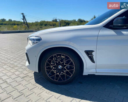 БМВ X4 M 2019 в Киеве на Automoto.ua Белый БМВ X4 M, объемом двигателя 3 л и пробегом 65 тыс. км за 52000 $, фото 3 на Automoto.ua