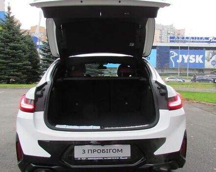 Белый БМВ X4 M, объемом двигателя 2 л и пробегом 27 тыс. км за 62000 $, фото 31 на Automoto.ua