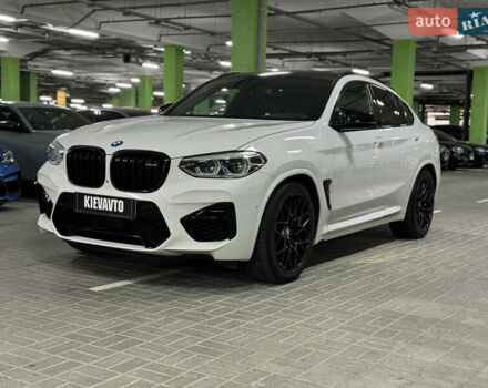 Белый БМВ X4 M, объемом двигателя 3 л и пробегом 62 тыс. км за 53000 $, фото 1 на Automoto.ua