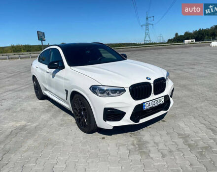 Белый БМВ X4 M, объемом двигателя 3 л и пробегом 65 тыс. км за 52000 $, фото 1 на Automoto.ua