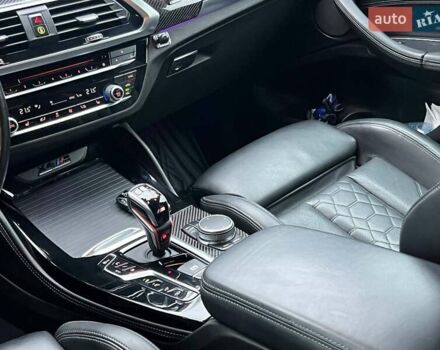 БМВ X4 M 2019 в Полтаве на Automoto.ua Черный БМВ X4 M, объемом двигателя 2.99 л и пробегом 99 тыс. км за 68500 $, фото 26 на Automoto.ua