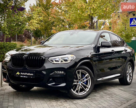 Черный БМВ X4 M, объемом двигателя 2.99 л и пробегом 33 тыс. км за 52800 $, фото 1 на Automoto.ua