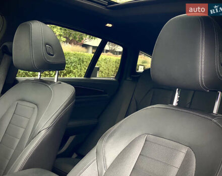 Черный БМВ X4 M, объемом двигателя 2.99 л и пробегом 33 тыс. км за 52800 $, фото 24 на Automoto.ua