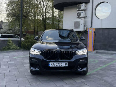 БМВ X4 M 2021 в Киеве на Automoto.ua Черный БМВ X4 M, объемом двигателя 2 л и пробегом 45 тыс. км за 67000 $, фото 1 на Automoto.ua
