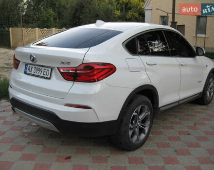 Белый БМВ Х4, объемом двигателя 2 л и пробегом 108 тыс. км за 30000 $, фото 4 на Automoto.ua