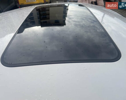 Белый БМВ Х4, объемом двигателя 2 л и пробегом 220 тыс. км за 18600 $, фото 7 на Automoto.ua