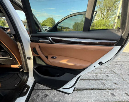 Білий БМВ Х4, об'ємом двигуна 2 л та пробігом 138 тис. км за 24800 $, фото 12 на Automoto.ua