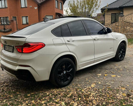 Белый БМВ Х4, объемом двигателя 2 л и пробегом 273 тыс. км за 22000 $, фото 2 на Automoto.ua