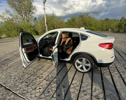 Білий БМВ Х4, об'ємом двигуна 2 л та пробігом 138 тис. км за 24800 $, фото 5 на Automoto.ua