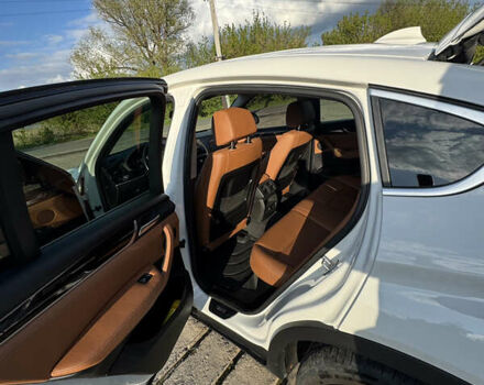 Білий БМВ Х4, об'ємом двигуна 2 л та пробігом 138 тис. км за 24800 $, фото 6 на Automoto.ua