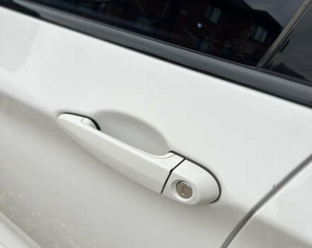 Белый БМВ Х4, объемом двигателя 2 л и пробегом 273 тыс. км за 22000 $, фото 16 на Automoto.ua