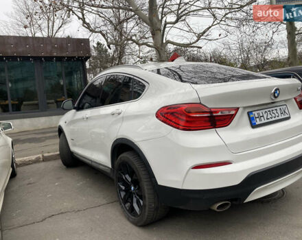Белый БМВ Х4, объемом двигателя 2 л и пробегом 142 тыс. км за 24900 $, фото 6 на Automoto.ua