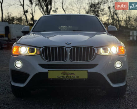 Белый БМВ Х4, объемом двигателя 2 л и пробегом 122 тыс. км за 22500 $, фото 5 на Automoto.ua