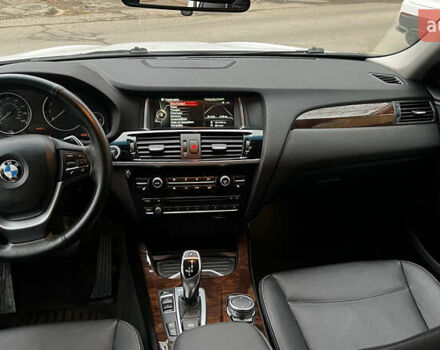 Белый БМВ Х4, объемом двигателя 2 л и пробегом 159 тыс. км за 19400 $, фото 15 на Automoto.ua