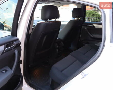 БМВ Х4 2015 в Львове на Automoto.ua Белый БМВ Х4, объемом двигателя 2 л и пробегом 245 тыс. км за 21900 $, фото 33 на Automoto.ua