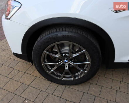 БМВ Х4 2015 в Львове на Automoto.ua Белый БМВ Х4, объемом двигателя 2 л и пробегом 245 тыс. км за 21900 $, фото 3 на Automoto.ua