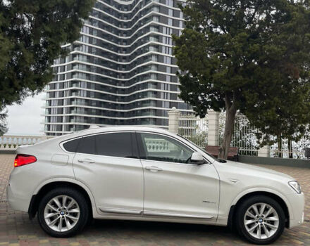 Белый БМВ Х4, объемом двигателя 2 л и пробегом 202 тыс. км за 25500 $, фото 6 на Automoto.ua