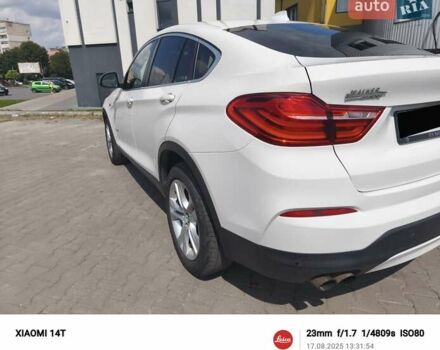 Белый БМВ Х4, объемом двигателя 2 л и пробегом 200 тыс. км за 17750 $, фото 3 на Automoto.ua