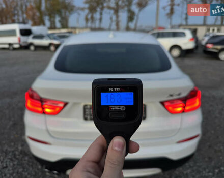 Белый БМВ Х4, объемом двигателя 2 л и пробегом 122 тыс. км за 22500 $, фото 25 на Automoto.ua