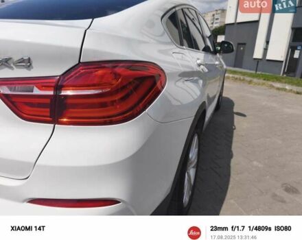 Белый БМВ Х4, объемом двигателя 2 л и пробегом 200 тыс. км за 17750 $, фото 4 на Automoto.ua